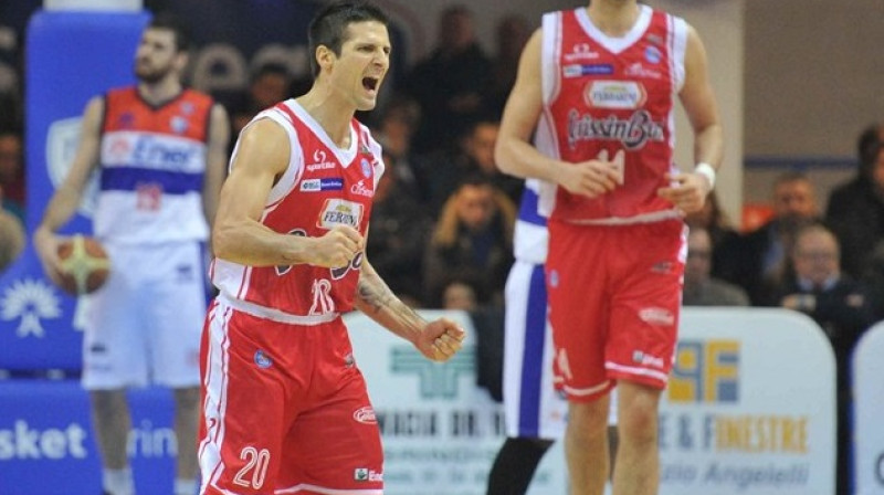 "Reggio" kapteinis Andrea Činčarīni 
Foto: pallacanestroreggiana.it