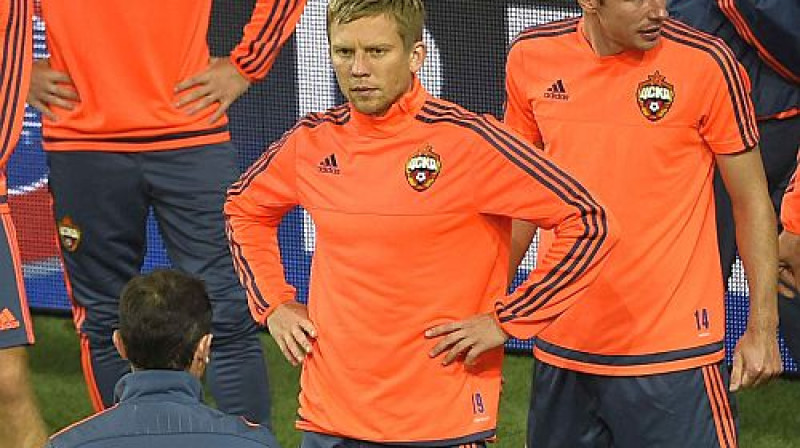 Aleksandrs Cauņa CSKA treniņā Volfsburgā
Foto: AFP/Scanpix