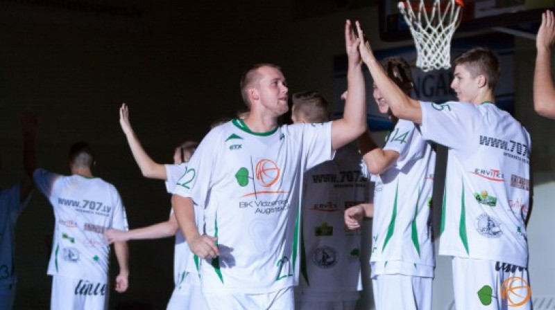 "ViA/Valmiera Glass" šodien galotnē pārspēja BS "Ogre" ar 77:75
Foto: basket.lv