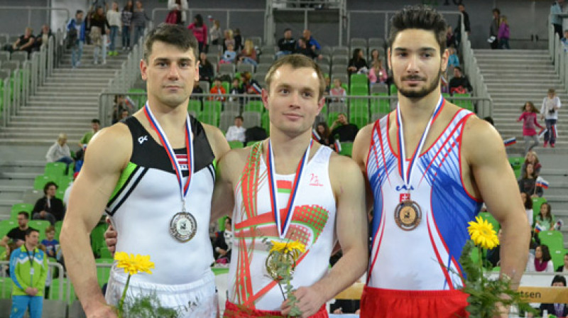 Vitālijs Kardašovs (pa kreisi) uz pjedestāla Ļubļanā
Foto: world-cup-ljubljana.si