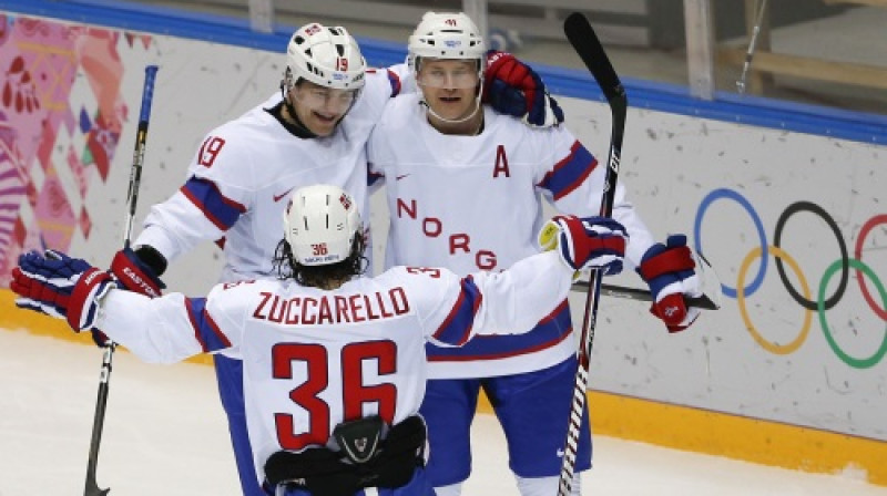 Matss Cukarello-Osens ar partneriem
Foto: AP/Scanpix