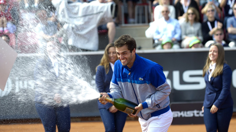 Alberts Ramoss atzīmē pirmo ATP titulu
Foto: AFP/Scanpix