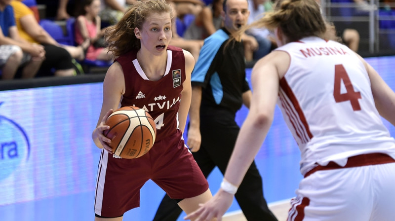 Luīze Šepte: 16 punktu Latvijas U18 izlases pēdējā spēlē Eiropas čempionatā.
Foto: FIBA.com