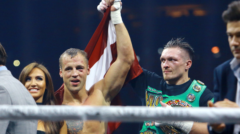 Mairis Briedis un Oleksandrs Usiks 
Foto: Dmitrijs Suļžics, F64