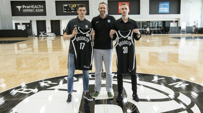 Rodions Kurucs, Šons Markss un Džanans Musa
Foto: Bruklinas "Nets"