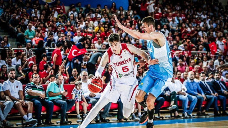 Turcijas valstsvienības un "Cleveland Cavaliers" uzbrucējs Džedi Osmans
Foto: FIBA