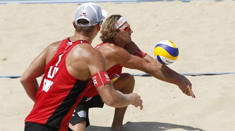 Aleksandrs Samoilovs un Jānis Šmēdiņš
Foto: fivb.org