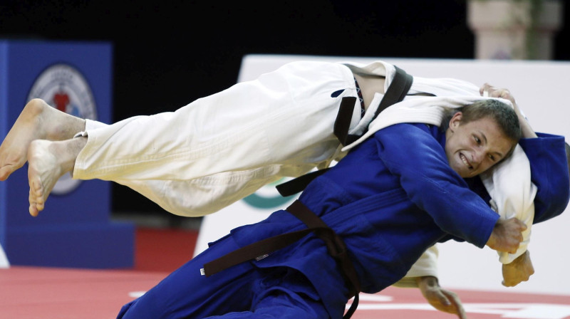 Ņikita Duinovs izdara metienu. Foto: IJF