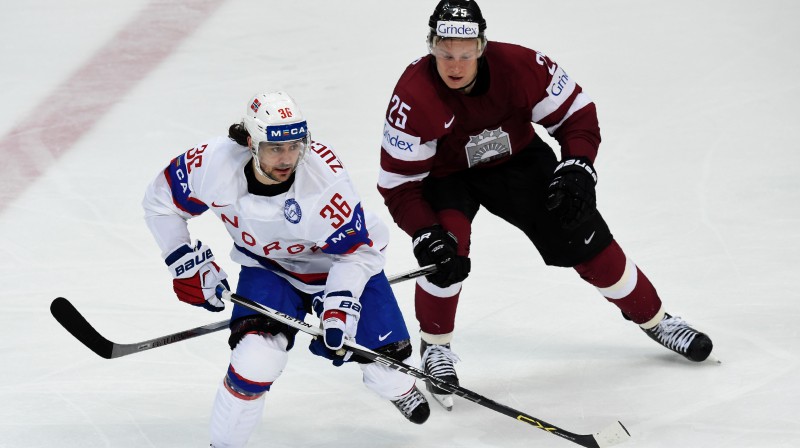 Matss Cukarello pret Andri Džeriņu. Foto: AFP/Scanpix