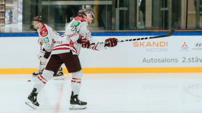 Uvis Balinskis šovakar darbojās izlases pirmajā aizsargu pārī. Foto: Raimonds Birkenfelds, lhf.lv