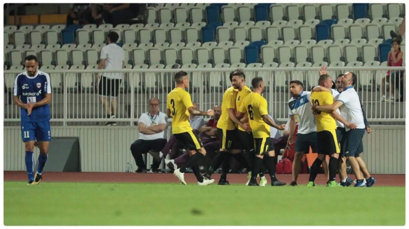 Gibraltāra "St Joseph's FC" futbolisti svin vārtu guvumu. Foto: St Joseph's FC