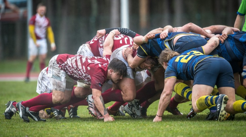 Latvijas regbija izlase spēlē pret Zviedriju. Foto: Zigismunds Zālmanis (LRF)