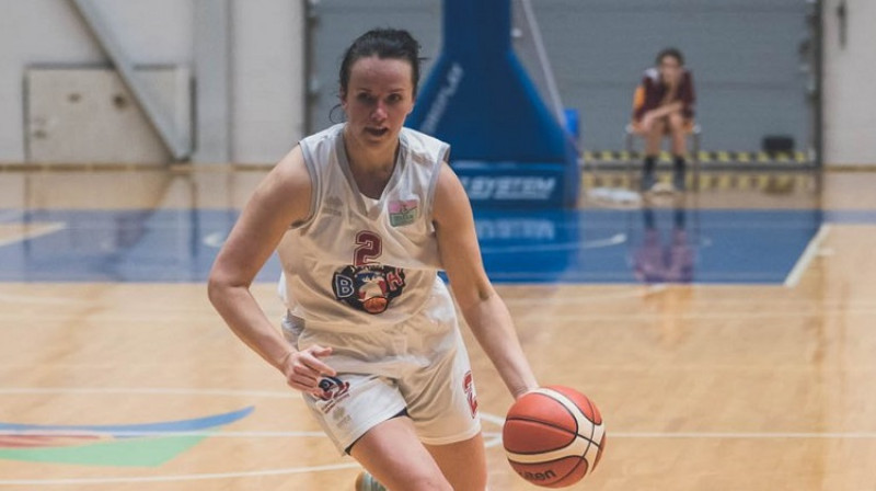 Alise Karlsone un Jelgava: ceļazīme uz otrās divīzijas "Četru finālu". Foto: Basket.lv