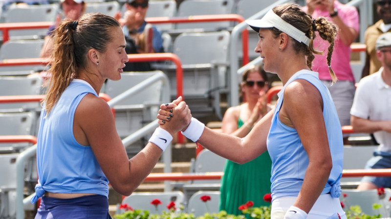 Arina Sabaļenka un Viktorija Azarenka Monreālā. Foto: EPA/Scanpix