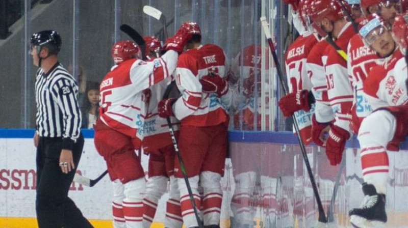 Dānijas izlases prieki. Foto: IIHF