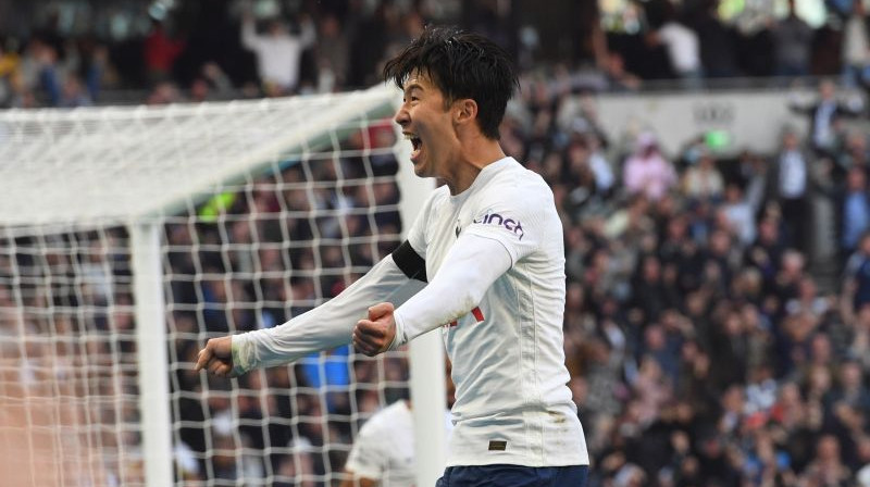 "Tottenham" spēlētājs Hinmins Sons. Foto: EPA/Scanpix