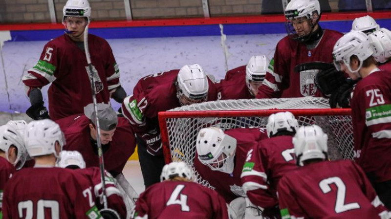 Latvijas U18 hokeja izlase. Foto: LHF.lv