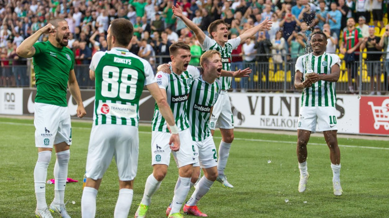 Viļņas "Žalgira" futbolisti svin panākumu. Foto: fkzalgiris.lt