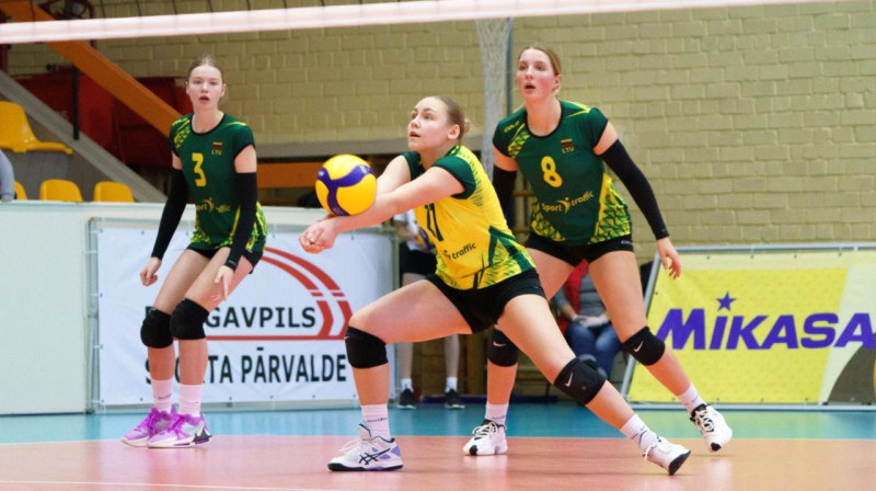 Lietuvas U18 valstsvienības volejbolistes. Foto: CEV