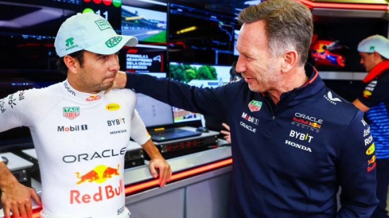 Serhio Peress un "Red Bull" komandas vadītājs Kristians Horners. Foto: f1.com