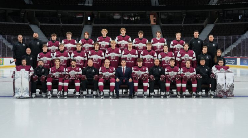Latvijas U20 izlase. Foto: LHF