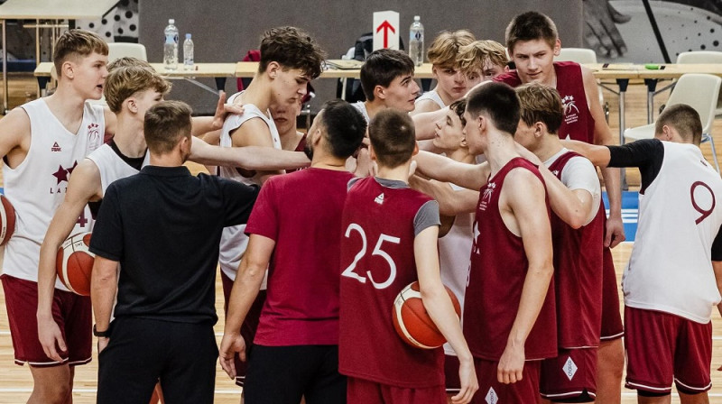 Latvijas U16 izlase. Foto: LBS