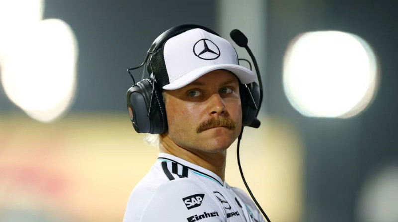 Valteri Botass. Foto: Motorsport.com