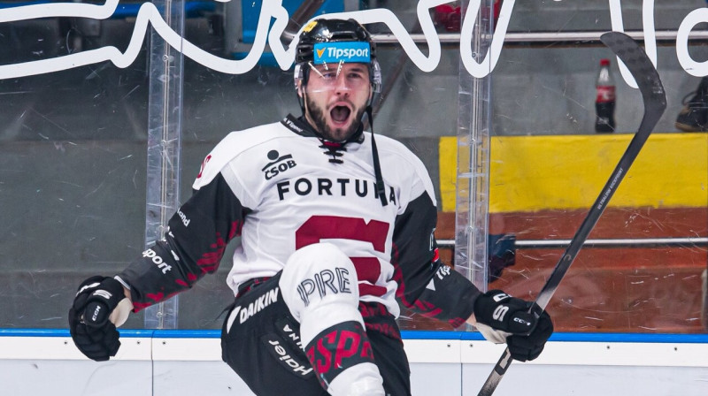 Mārtiņš Dzierkals Hradeckrālovē. Foto: HC Sparta Praha