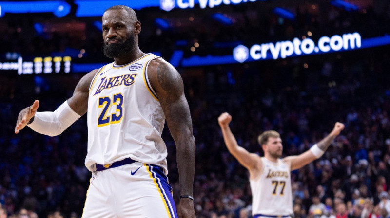 Lebrons Džeimss un Luka Dončičs. Foto: AP/Scanpix