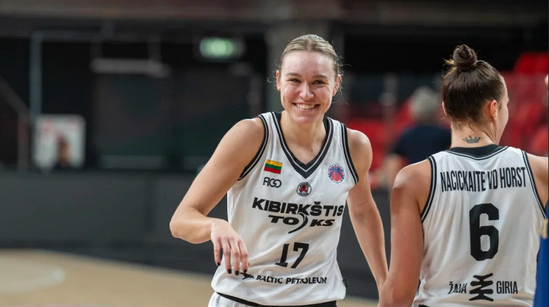 Gabija Meškonīte un Kamile Nacickaite-van der Horsta. Foto: EuroCup Women