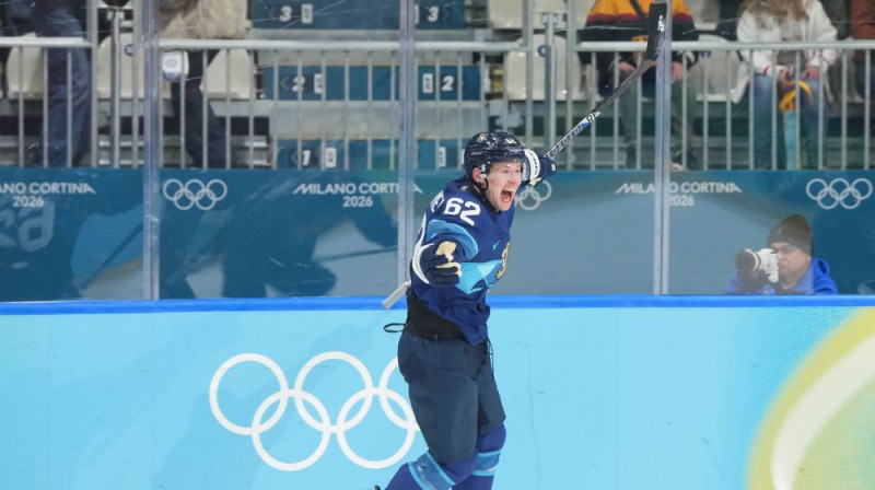 Arturi Lehkonens. Foto: IIHF
