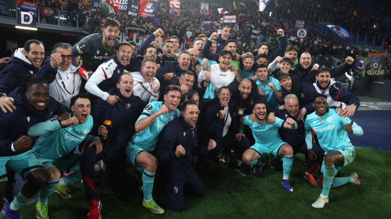 Boloņas vienība pēc UEFA Eiropas līgas ceturtdaļfināla sasniegšanas. Foto: Marco Iacobucci/Zumapress.com/Scanpix