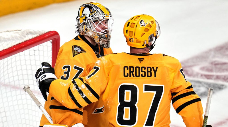 Artūrs Šilovs un leģendārais Sidnijs Krosbijs. Foto. AP. Scanpix