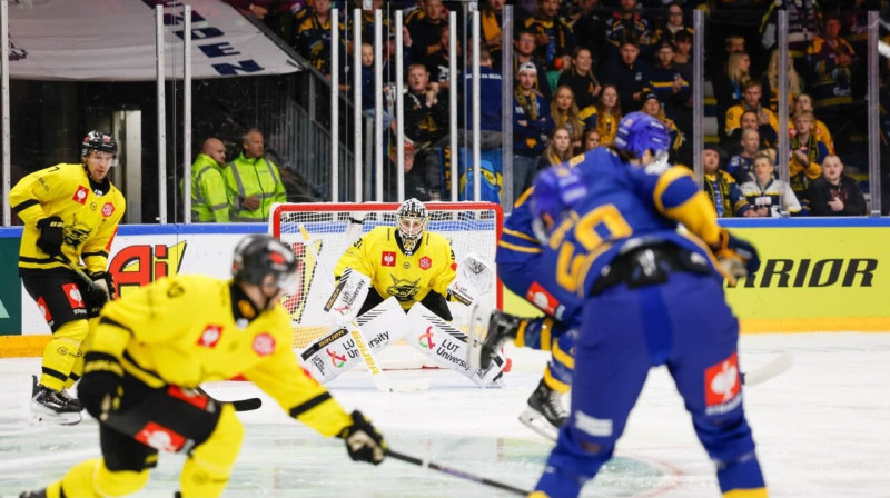 Lapēnrantas vārtsargs Gustavs Grigals Čempionu līgas spēlē Herningā. Foto: SaiPa Lapeenranta
