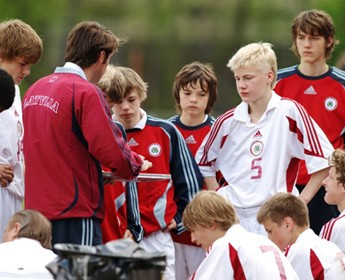 U-16 jauniešu futbola izlase piekāpjas Beļģijai