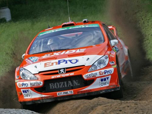 Solbergs testēs ''Peugeot 307 WRC'' automašīnu