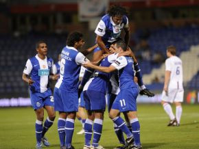 Lionas "Olympique" zaudē "Porto" un izstājas no "Peace Cup"