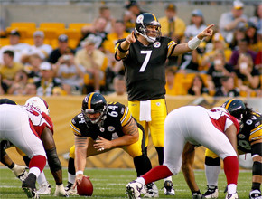 "Steelers" uzveic "Cardinals" arī šosezon