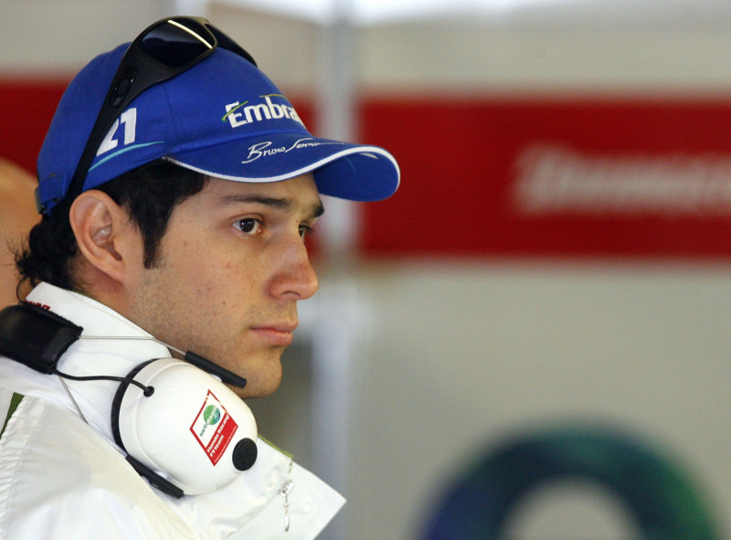 Bruno Senna brauks F1 "Campos Meta" komandā