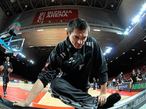 Blūma ''Bilbao Basket'' cīnīsies par vietu Eirokausa finālā