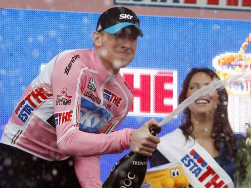 "Giro d'Italia" pirmajā posmā uzvar Viginss