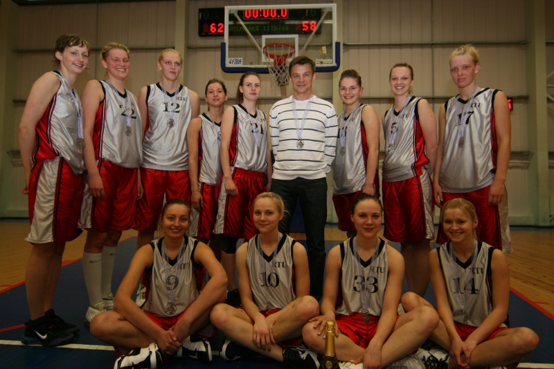 Ilze Ose-Hlebovicka: "Basketbolam jāturpinās pēc divpadsmitās klases"