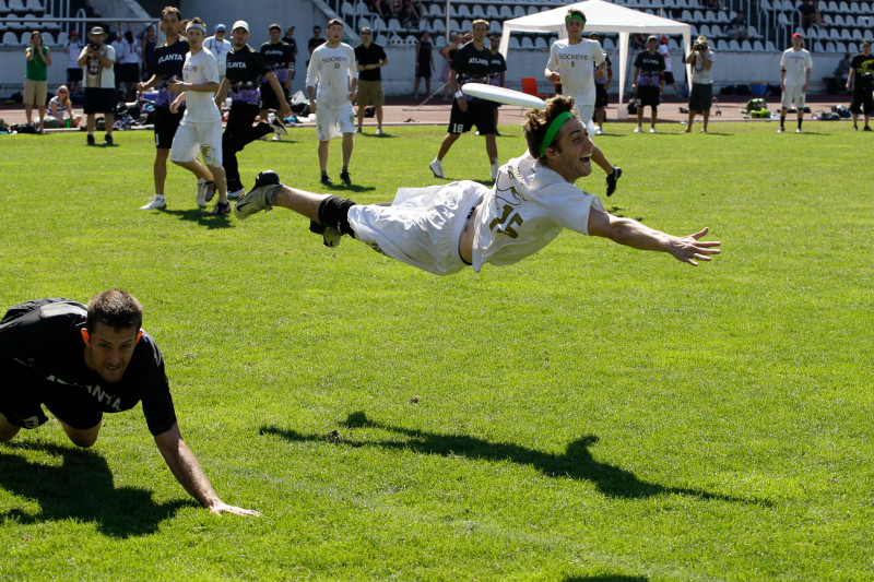 „Ultimate Decision” neizdodas pacelties pasaules frisbija klubu rangā