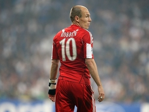 "Bayern" prasīs kompensāciju par Robena savainojumu