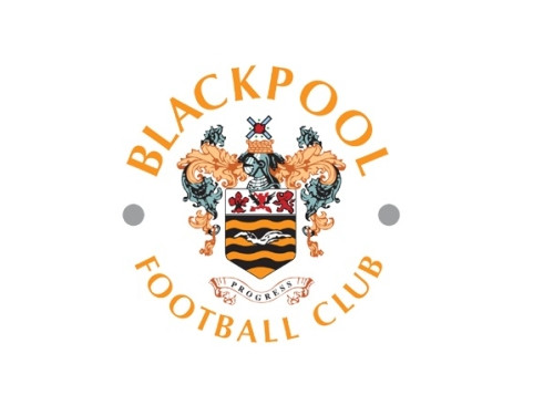Turpinās "Blackpool" futbola spēle!
