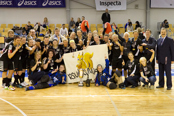 "RSU/Runway" meitenēm pirmais Latvijas čempioņu tituls