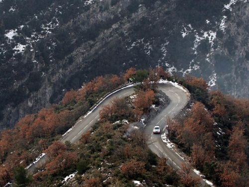 Montekarlo rallijs ilgs piecas dienas, tā garums - 435 kilometri