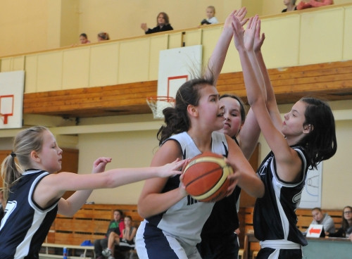 Molten kausa fināli: BJBS Rīga/Rīdzene pret Kolibri/47.vsk. un Viļņas basketbolistēm