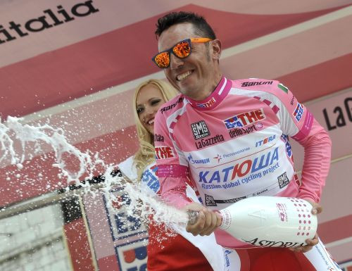 Kavendišs izrauj uzvaru "Giro d'Italia" 13. posmā, Smukulis 24. vietā