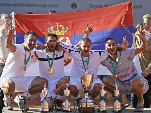 Serbijas tenisisti triumfē Pasaules komandu kausā